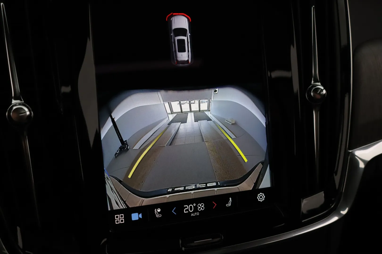 VOLVO V90 MPE-710 carousel image
