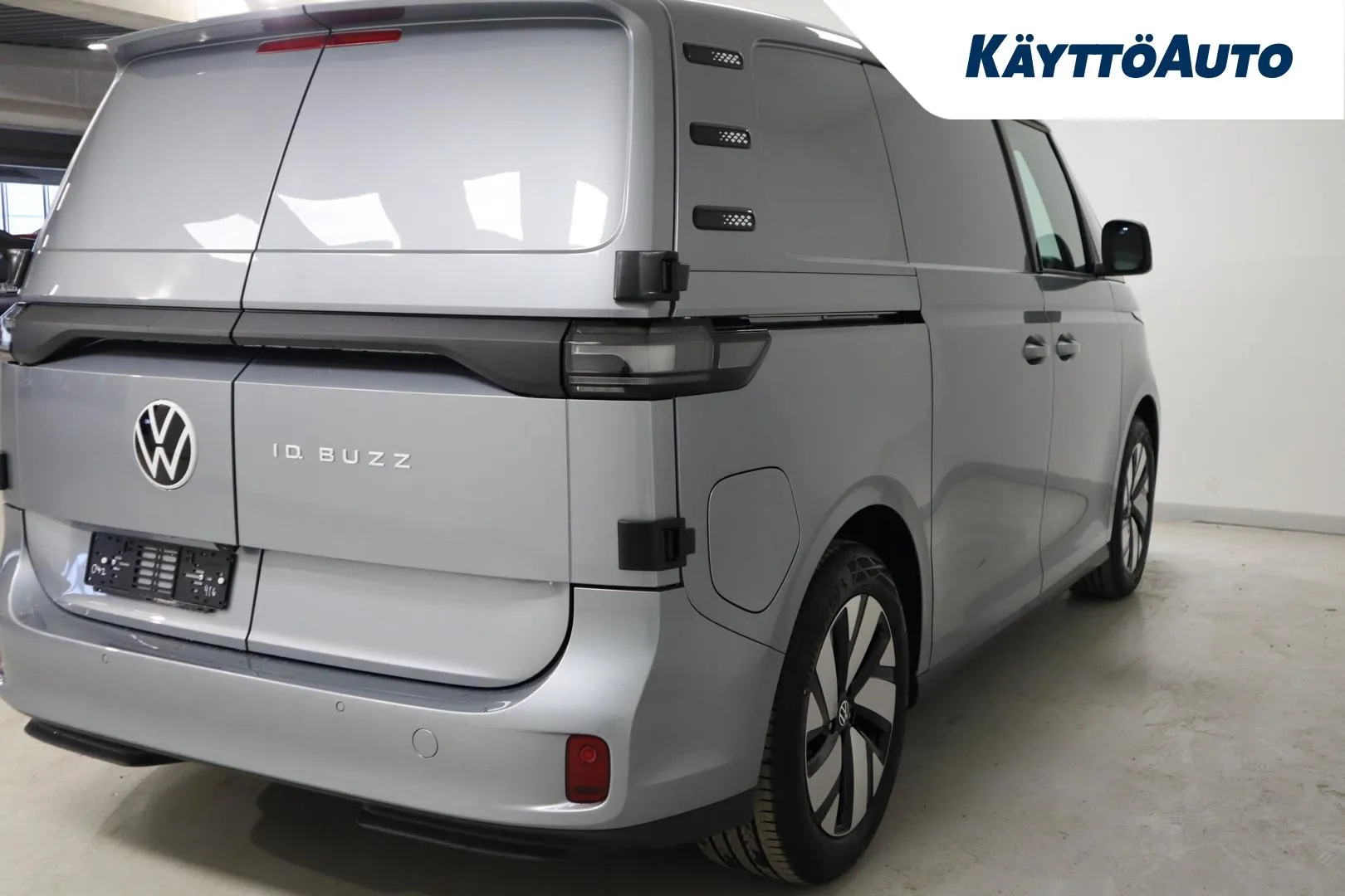 Volkswagen ID. Buzz Cargo RXM-392 carousel image