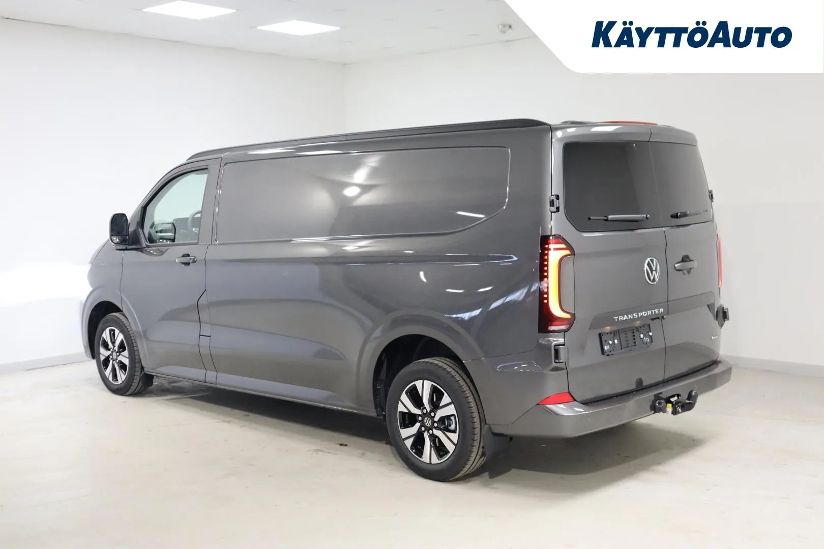 Volkswagen Transporter RXN-293 carousel image