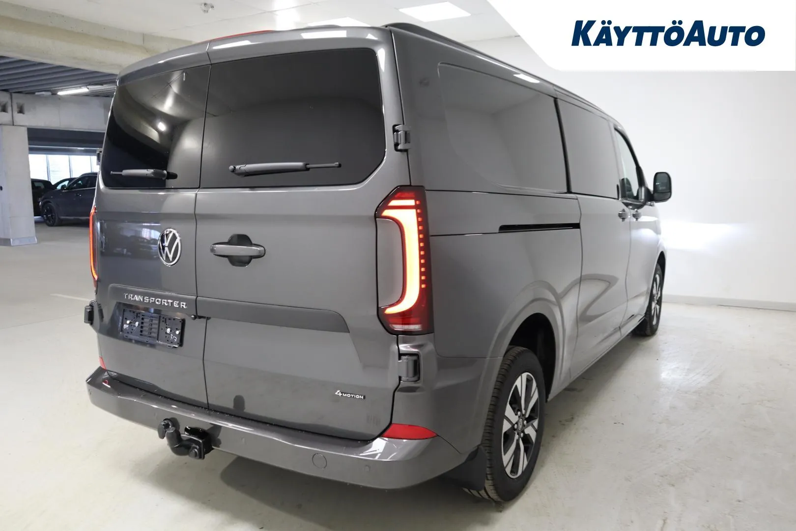 Volkswagen Transporter RXN-293 carousel image