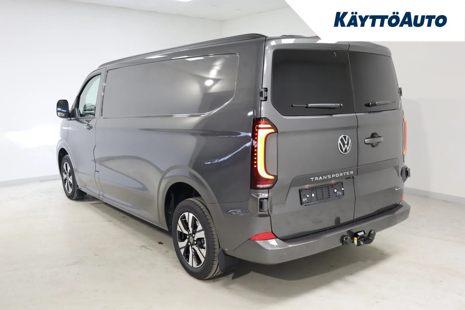 Volkswagen Transporter RXN-293 carousel image