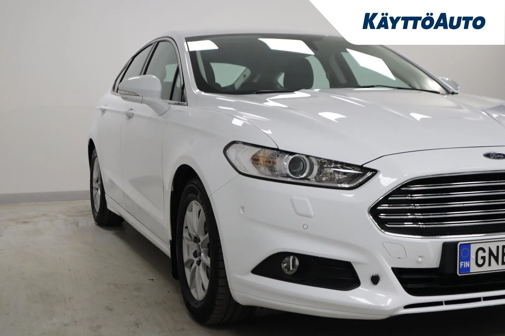 FORD Mondeo GNB-665 carousel image