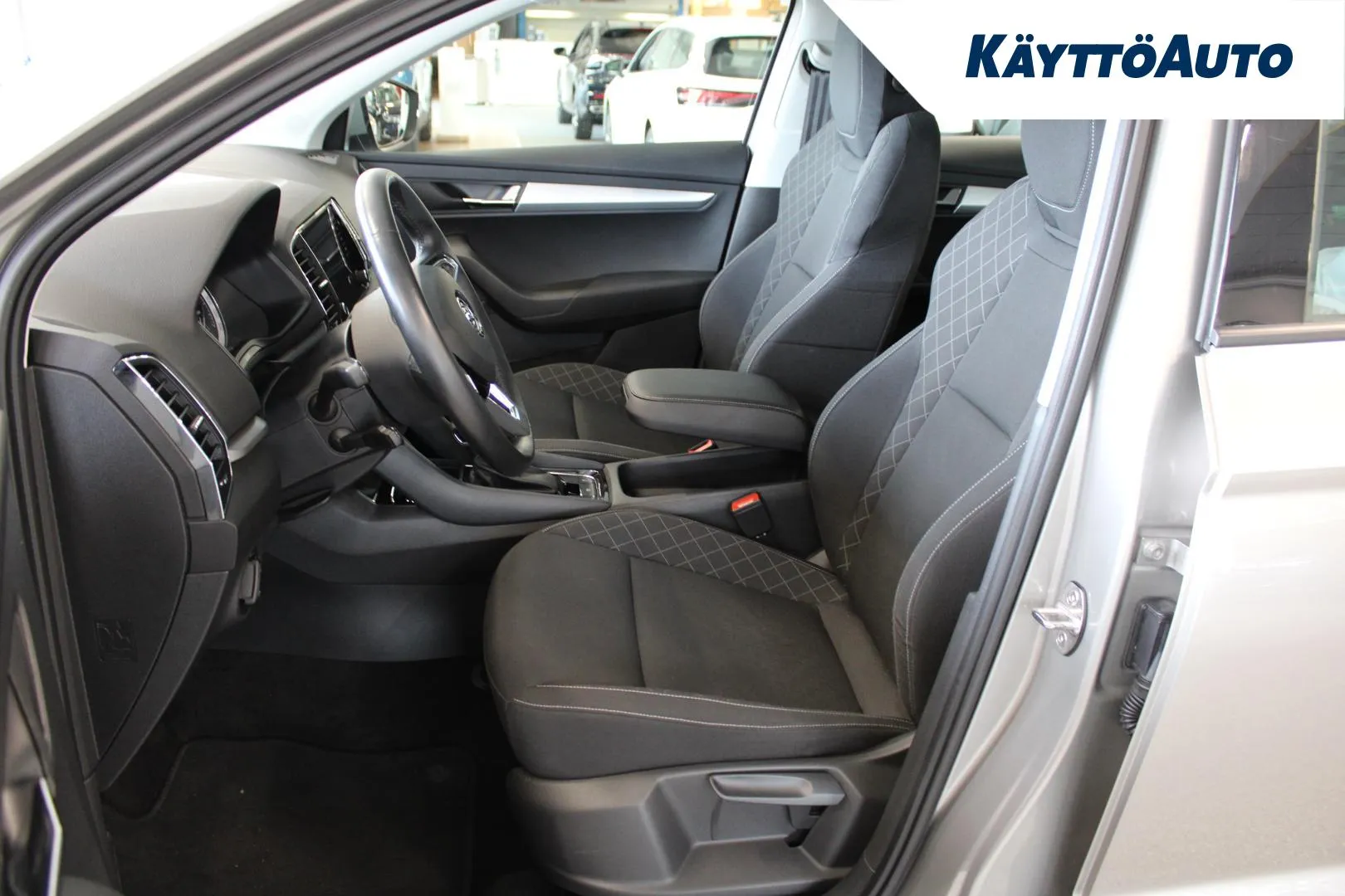 SKODA Karoq GNC-581 carousel image