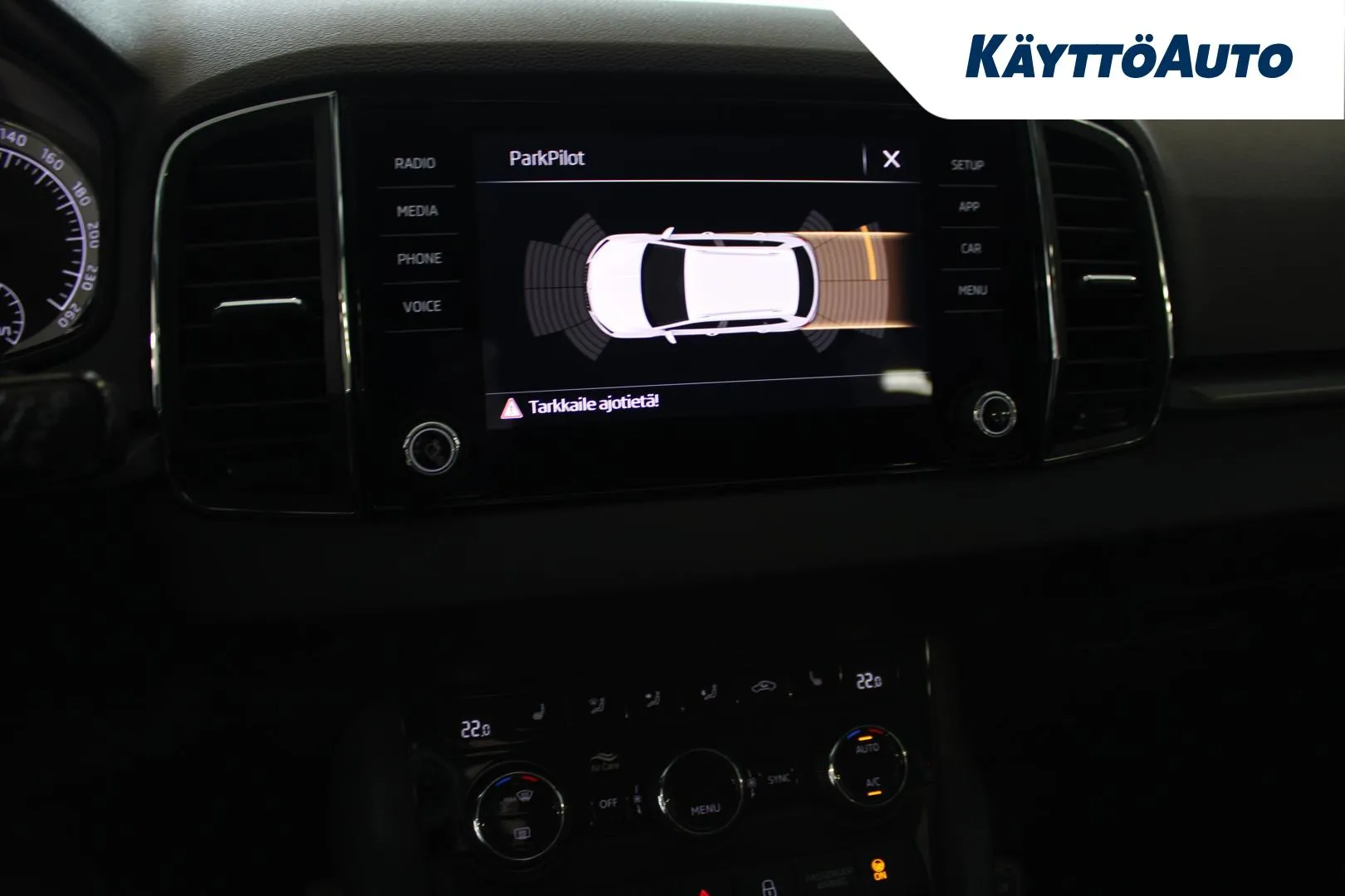 SKODA Karoq GNC-581 carousel image