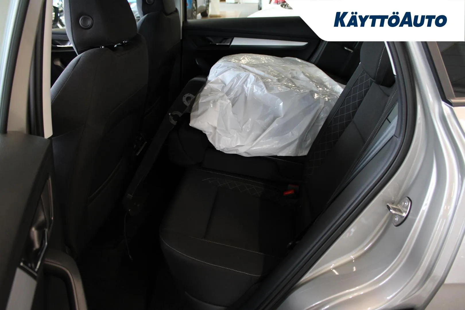 SKODA Karoq GNC-581 carousel image