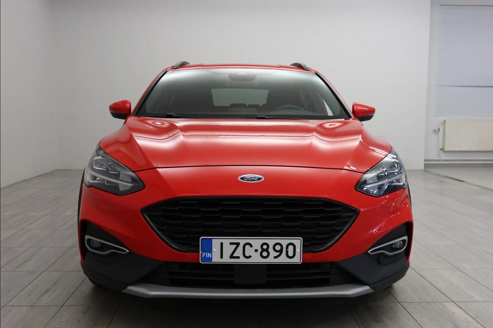 FORD Focus IZC-890 carousel image