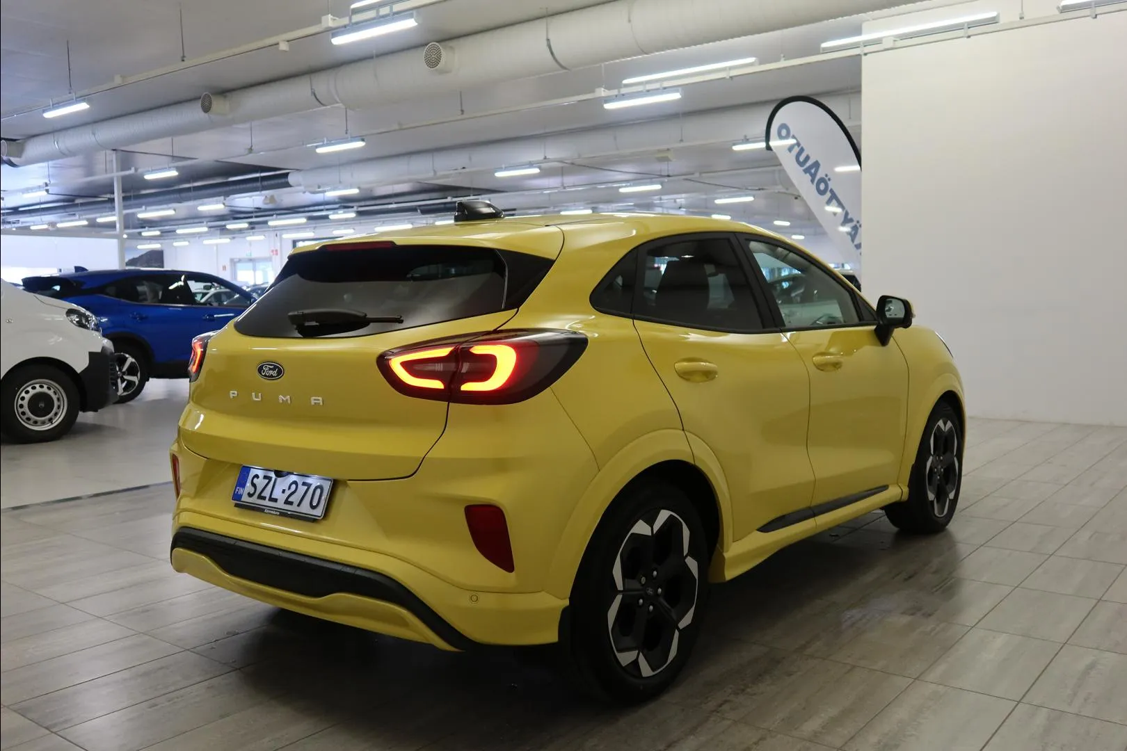 Ford Puma Gen-E SZL-270 carousel image