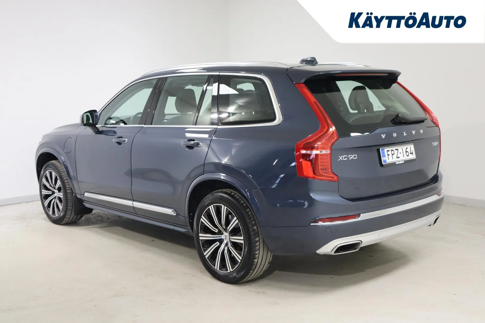 VOLVO XC90 FPZ-164 carousel image