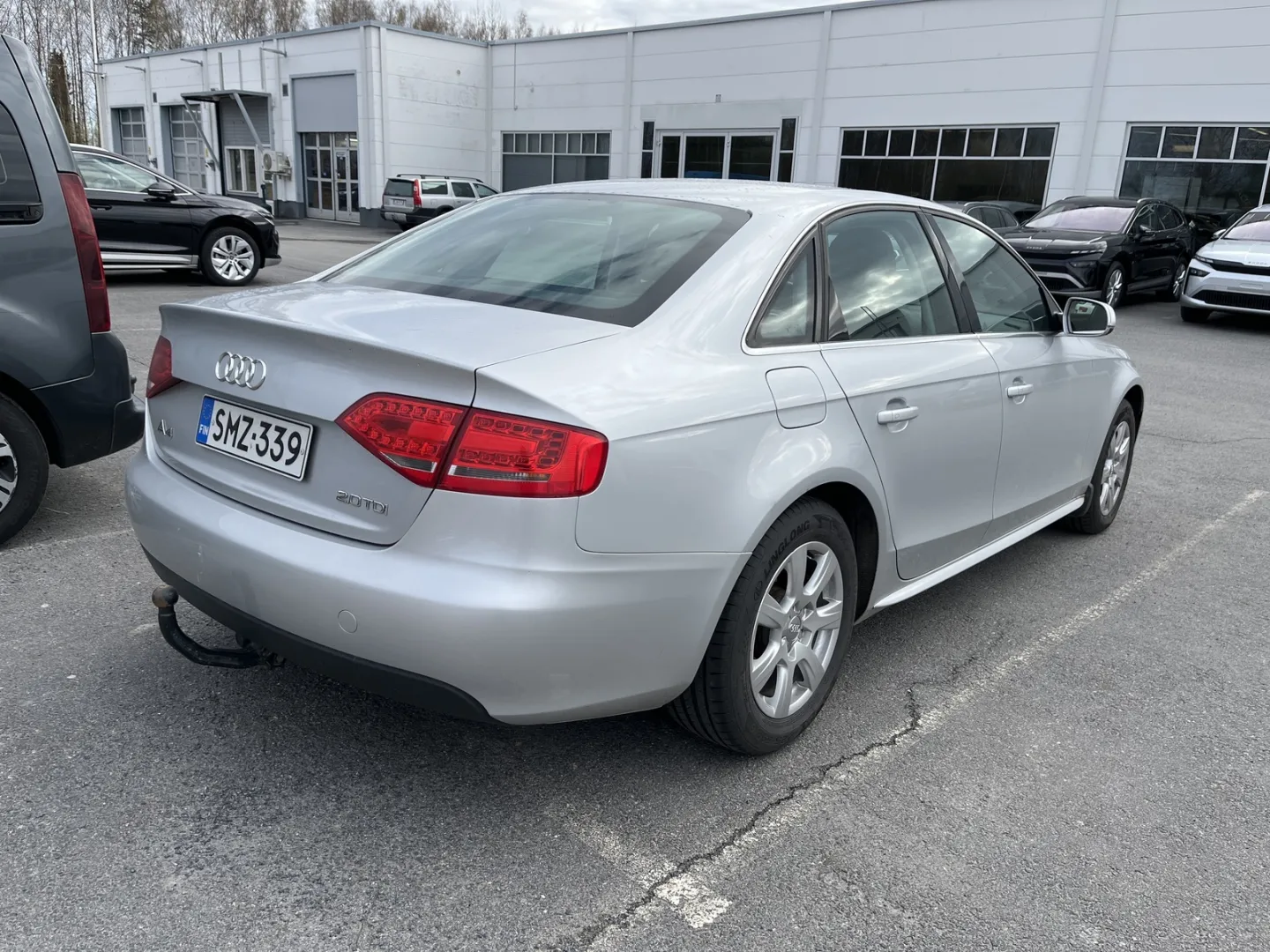 Audi A4 SMZ-339 carousel image