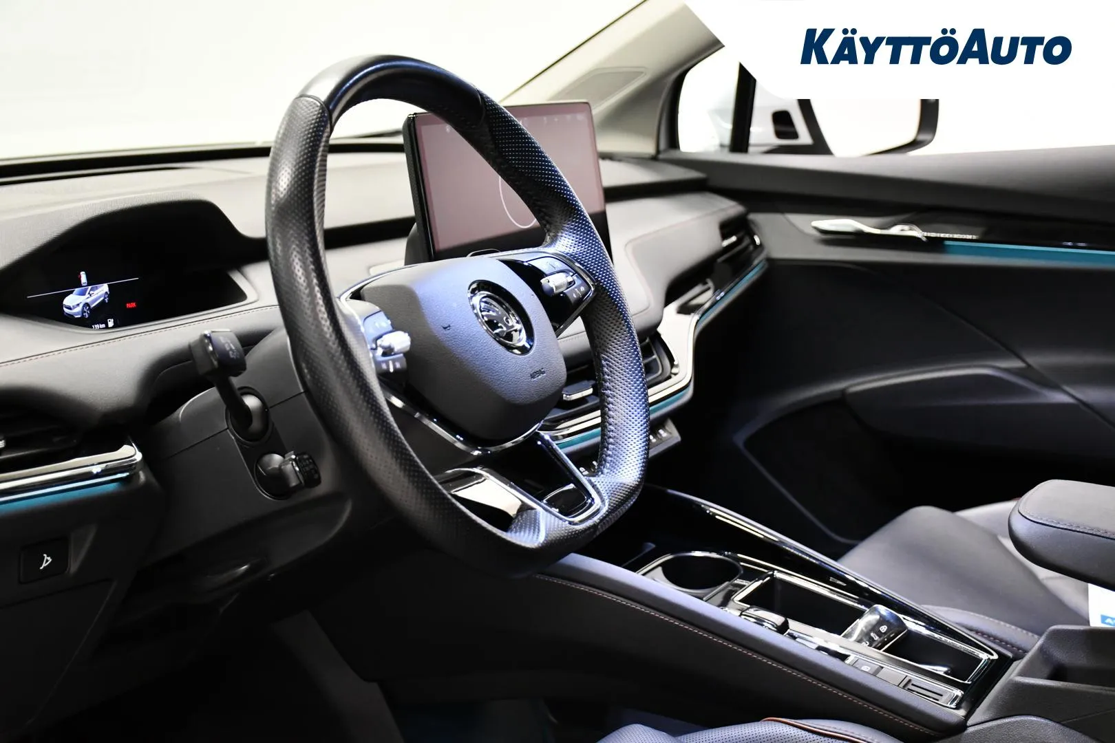SKODA Enyaq LPT-175 carousel image