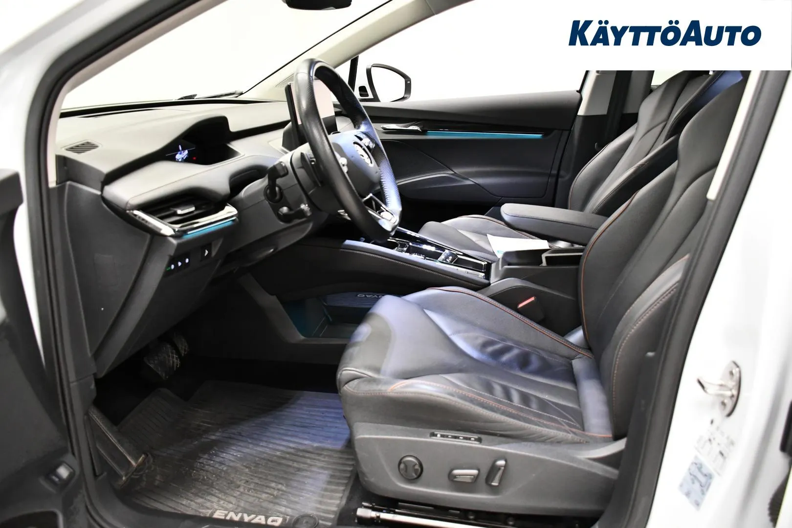 SKODA Enyaq LPT-175 carousel image