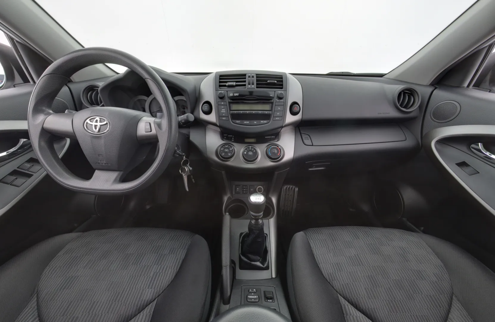 TOYOTA RAV4 FKB-440 carousel image