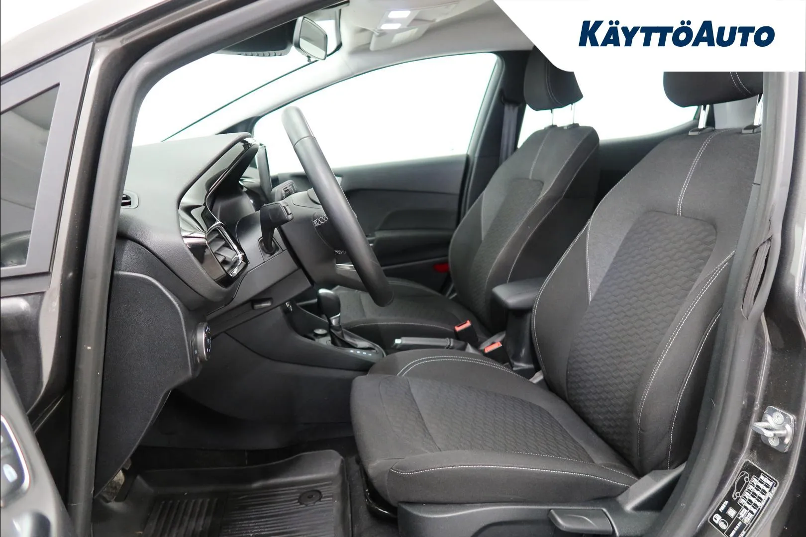 FORD Fiesta NNA-894 carousel image