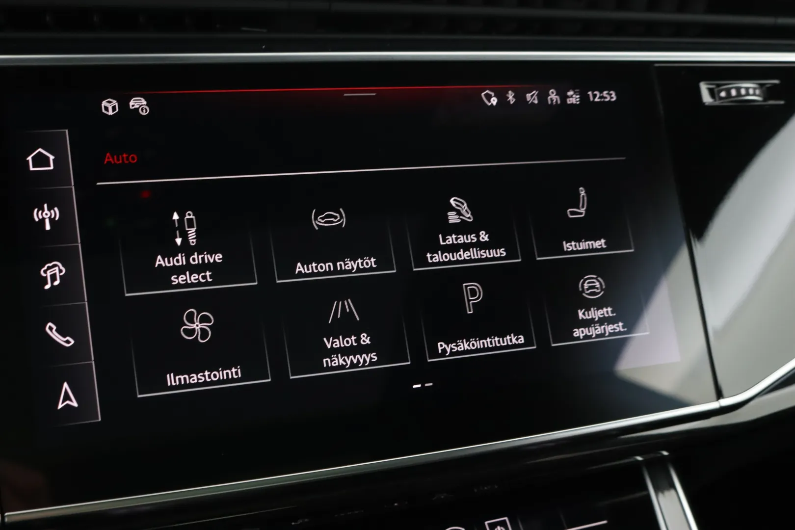 Audi Q8 RXN-349 carousel image