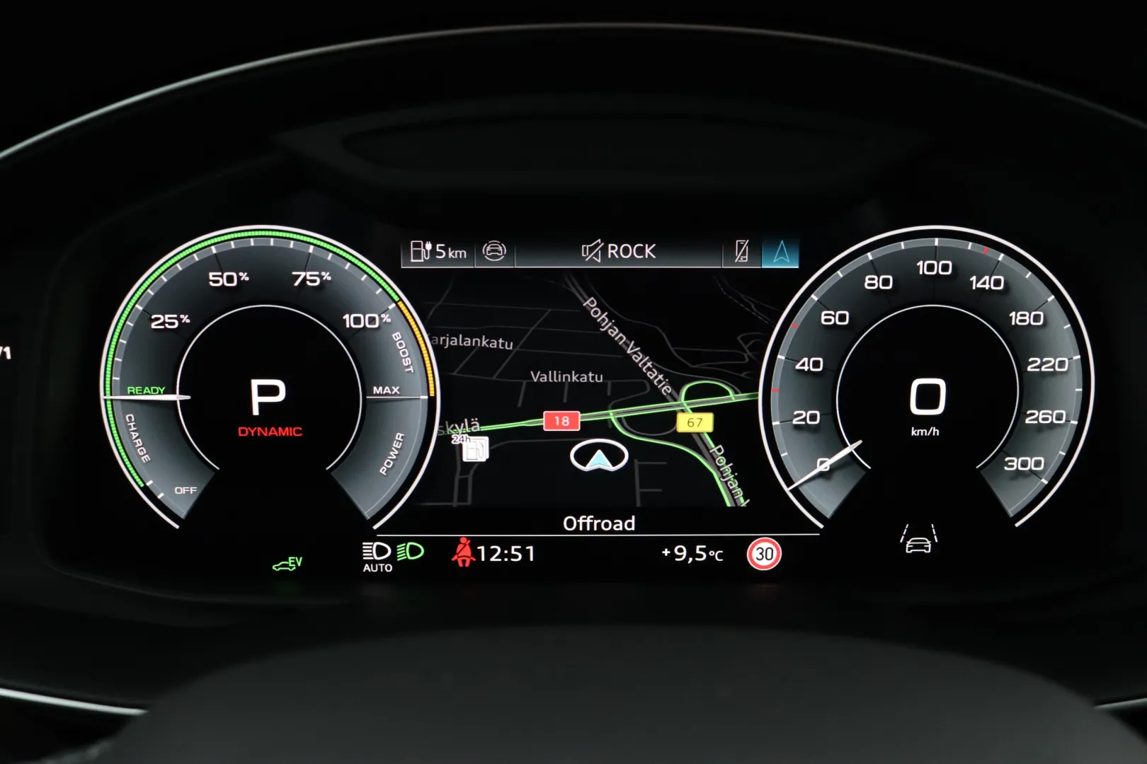 Audi Q8 RXN-349 carousel image