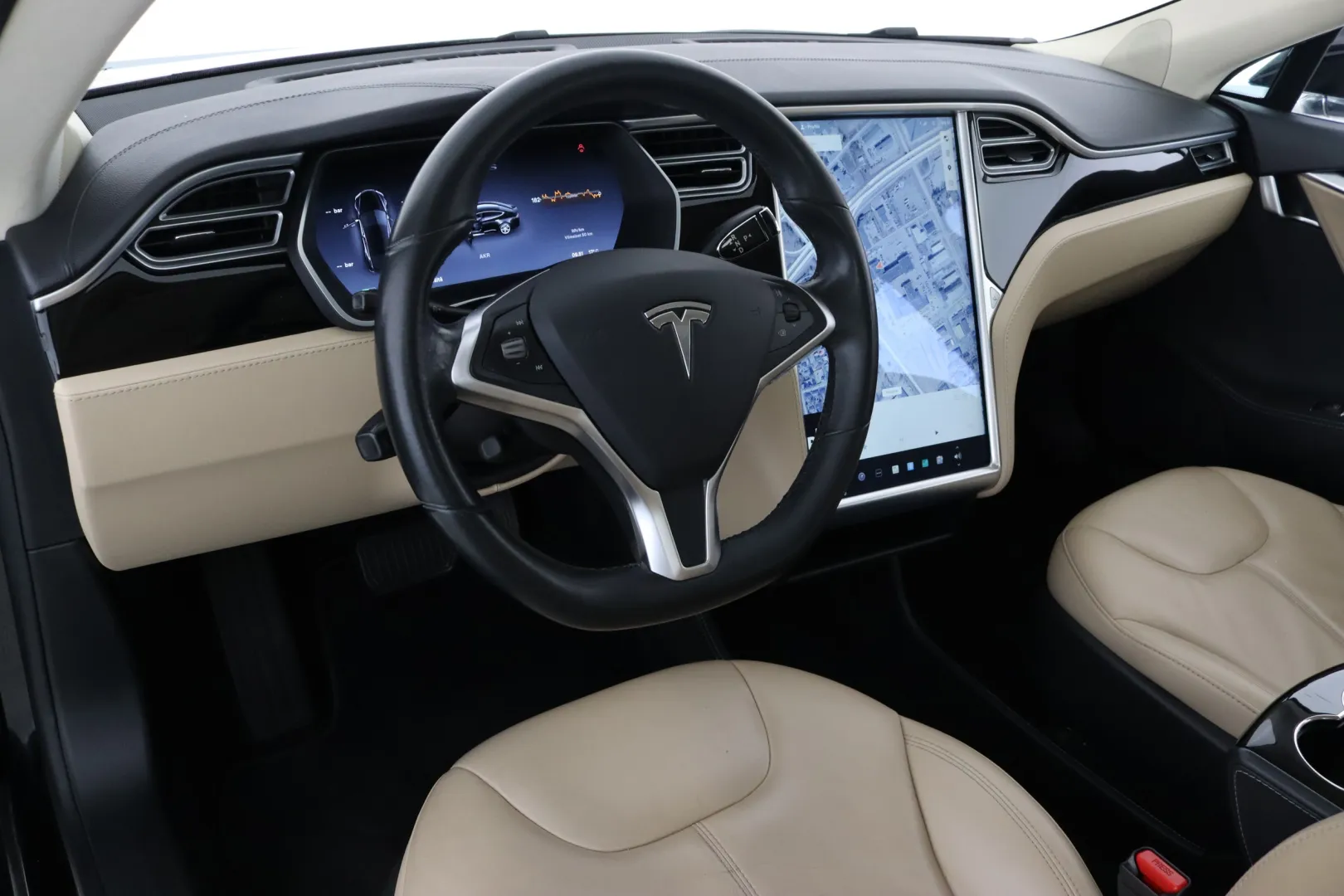 TESLA Model S GLA-296 carousel image
