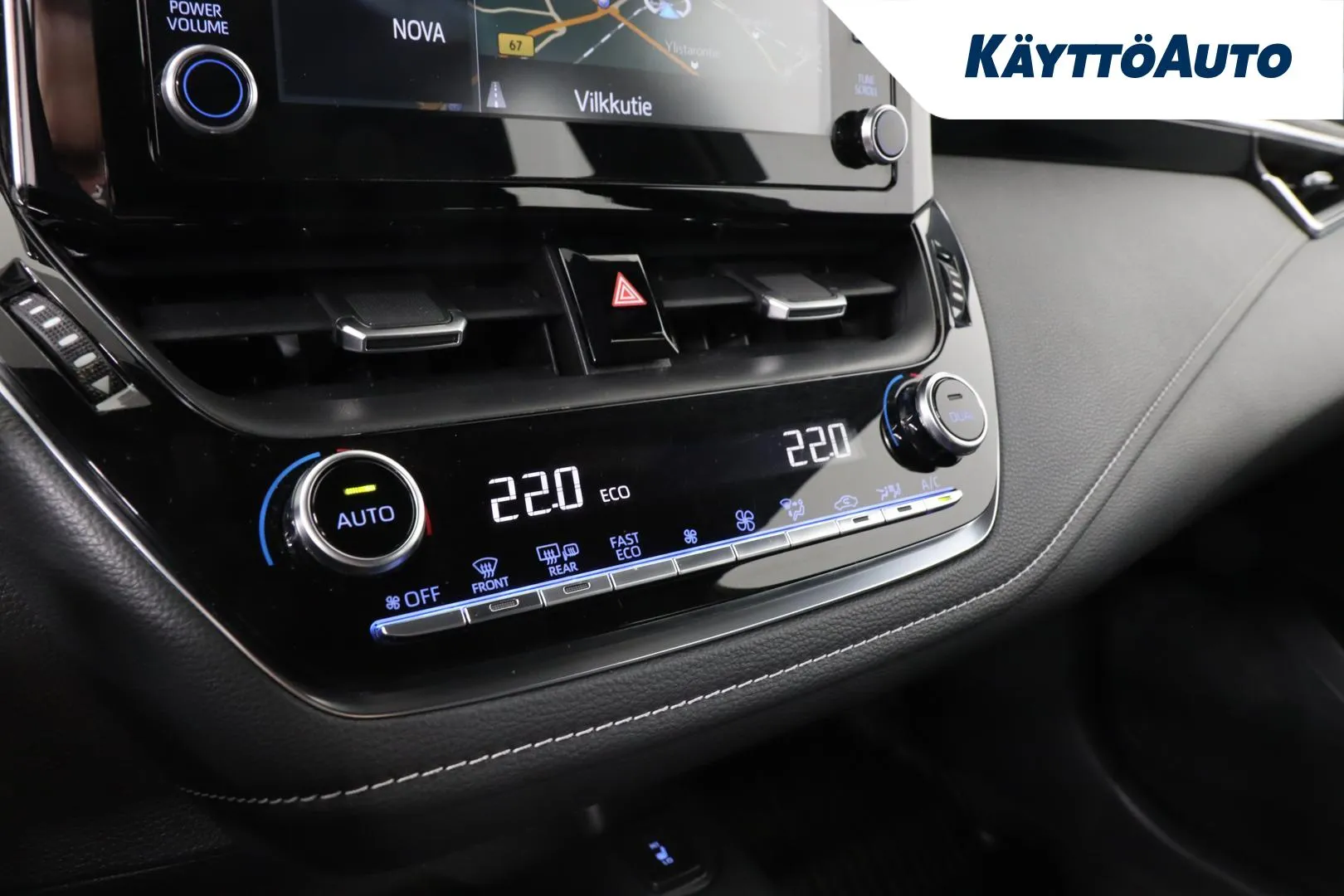 TOYOTA Corolla CPG-651 carousel image