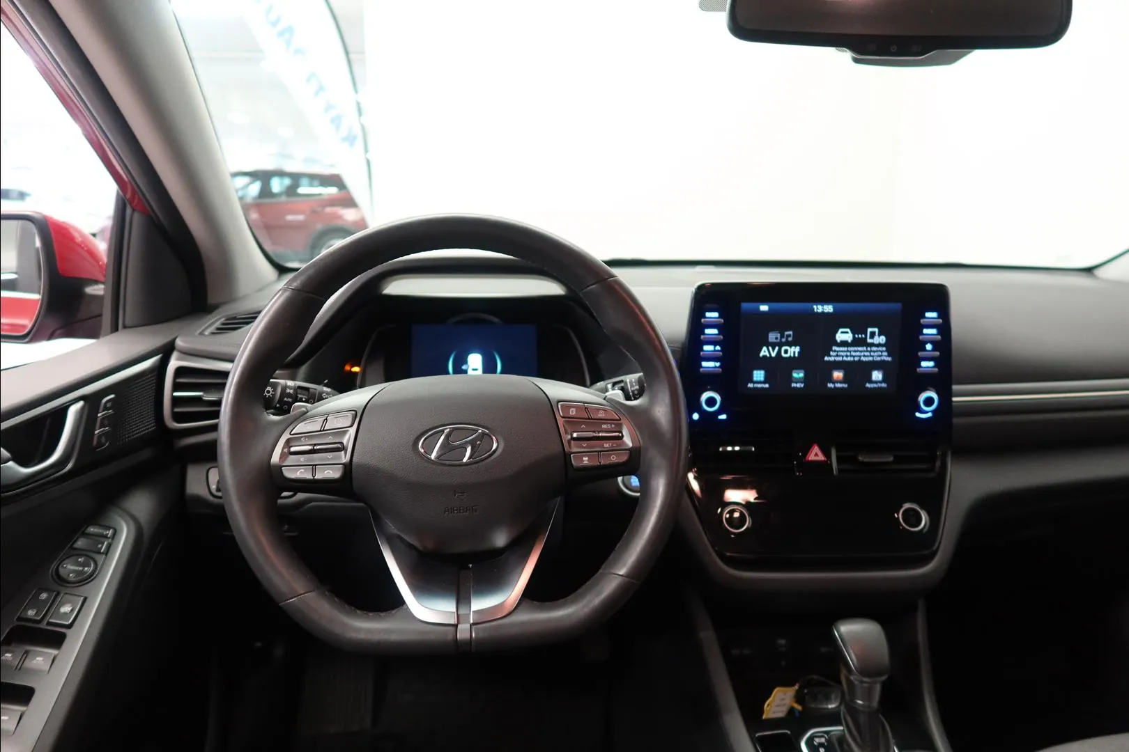 HYUNDAI IONIQ plug-in COI-232 carousel image