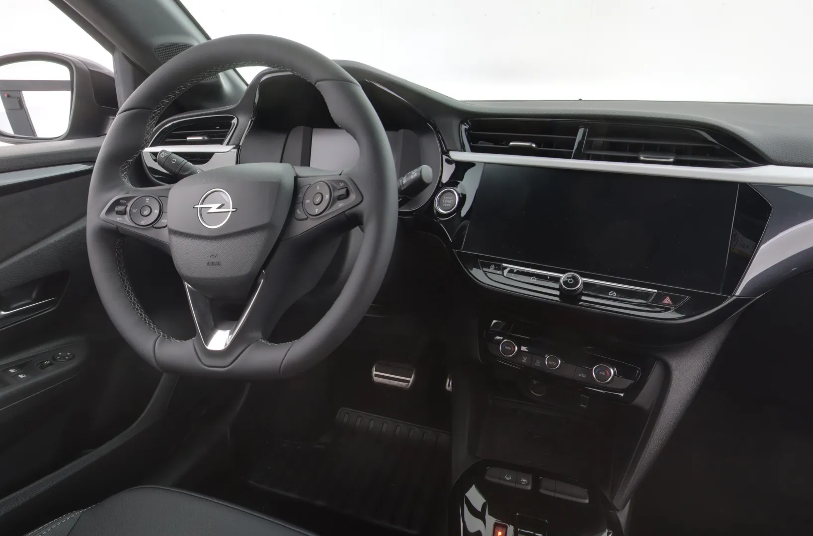 Opel Corsa-e FSE-607 carousel image