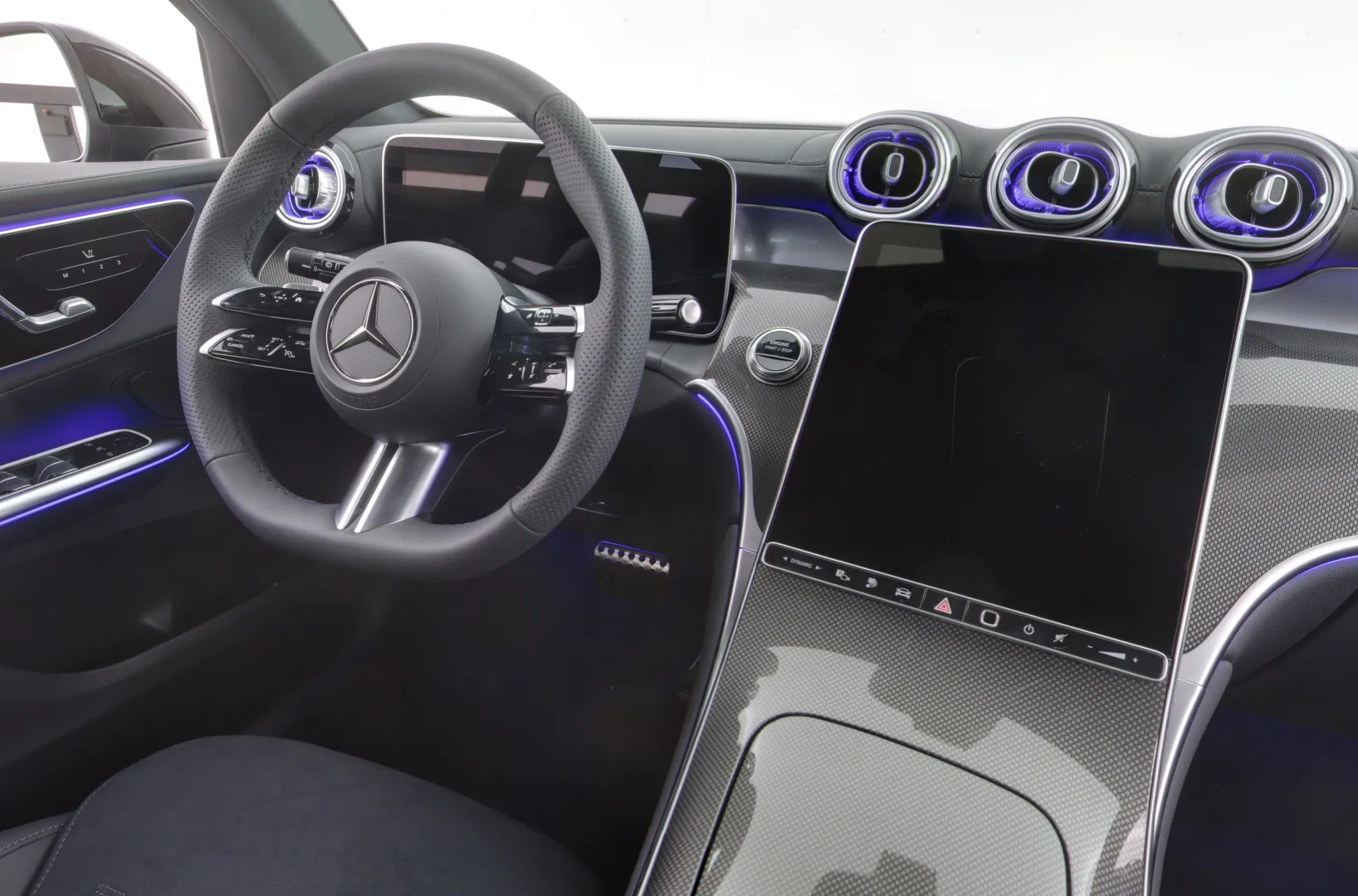 Mercedes-Benz GLC JOB-150 carousel image