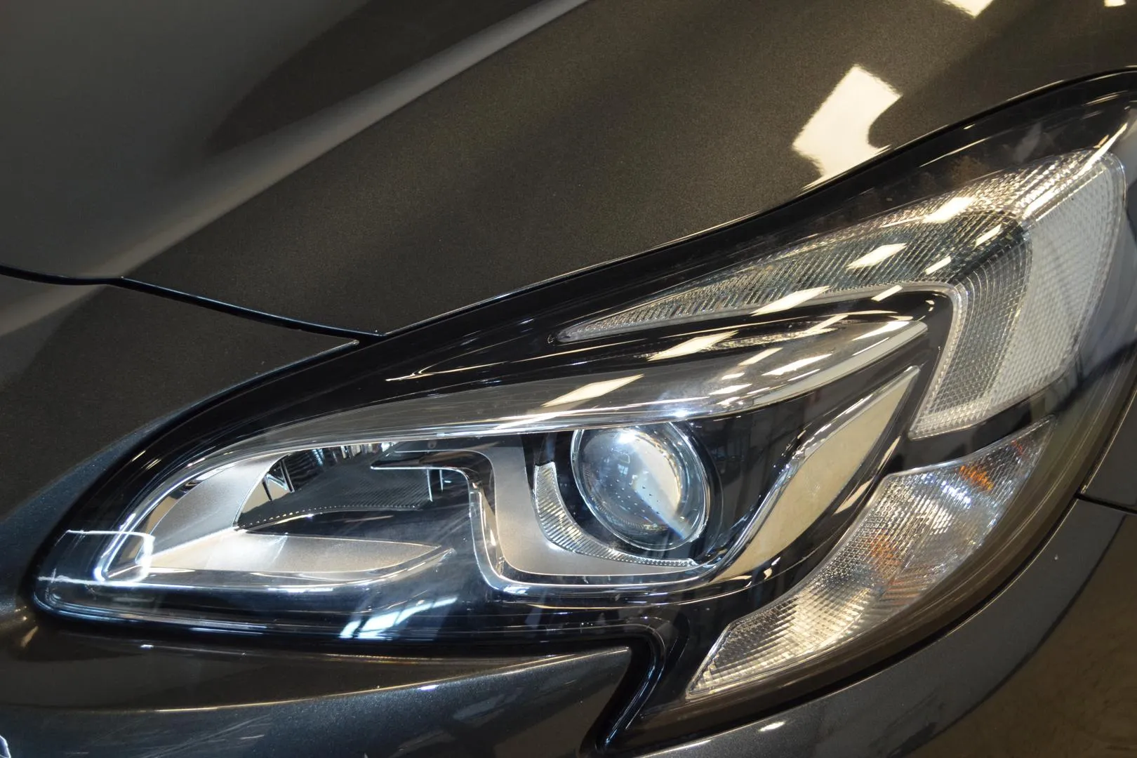 Opel Corsa SMB-847 carousel image