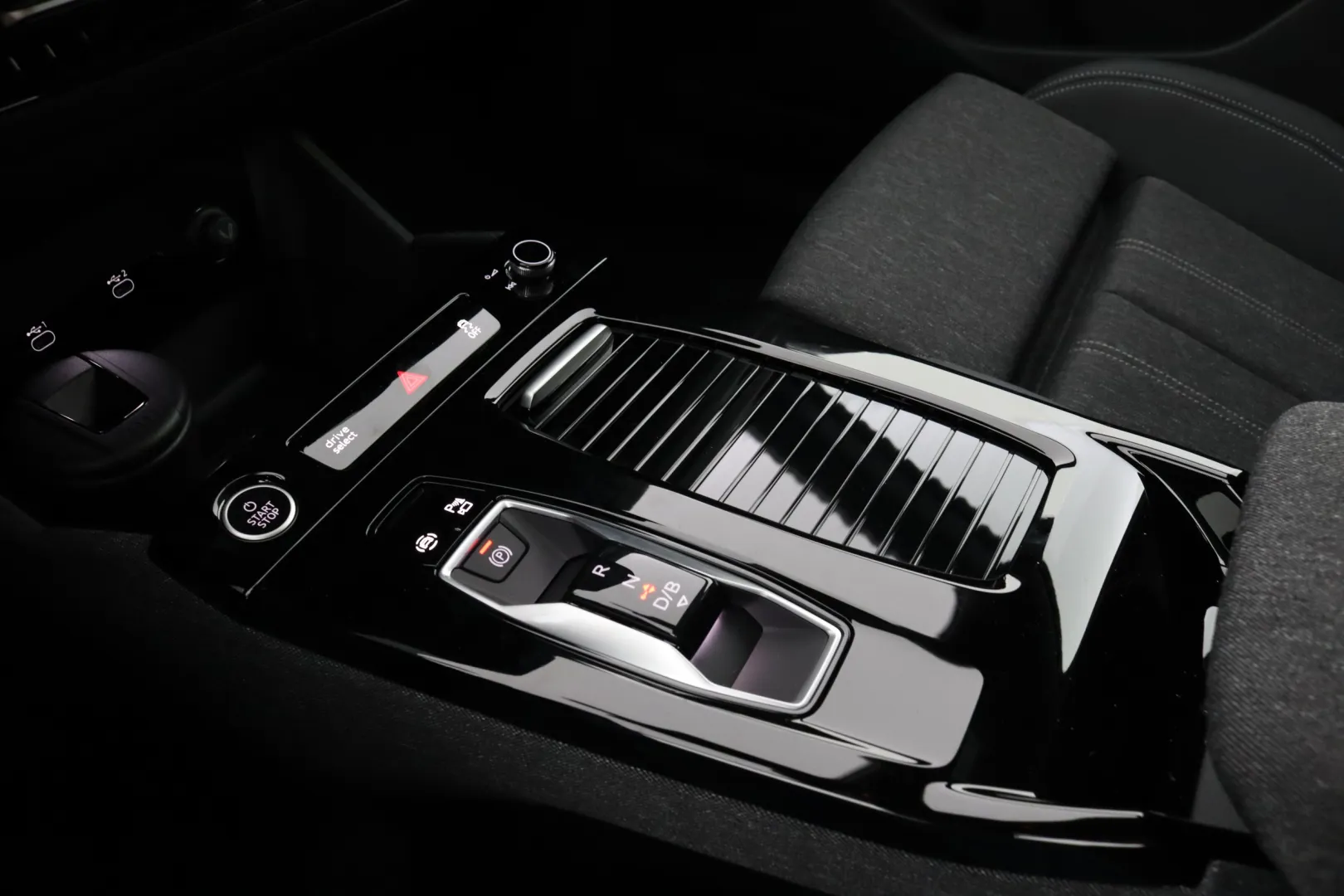 Audi Q6 e-tron RXM-465 carousel image