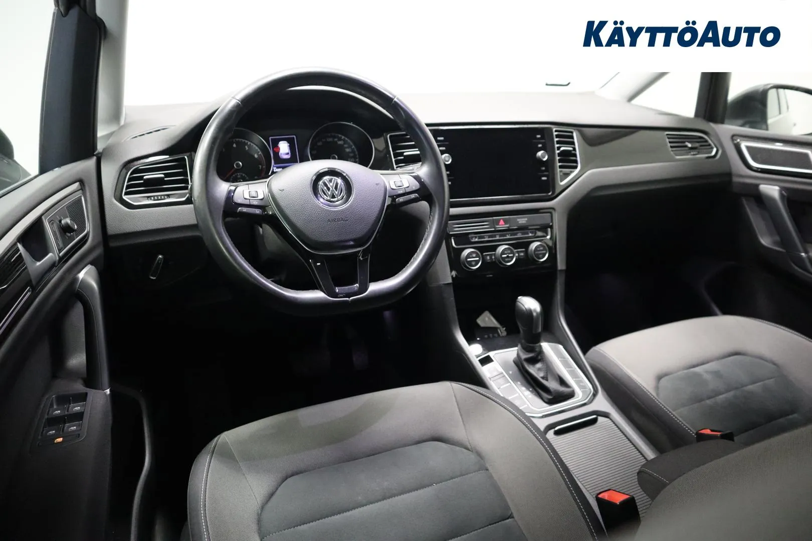 VOLKSWAGEN Golf Sportsvan NLT-506 carousel image