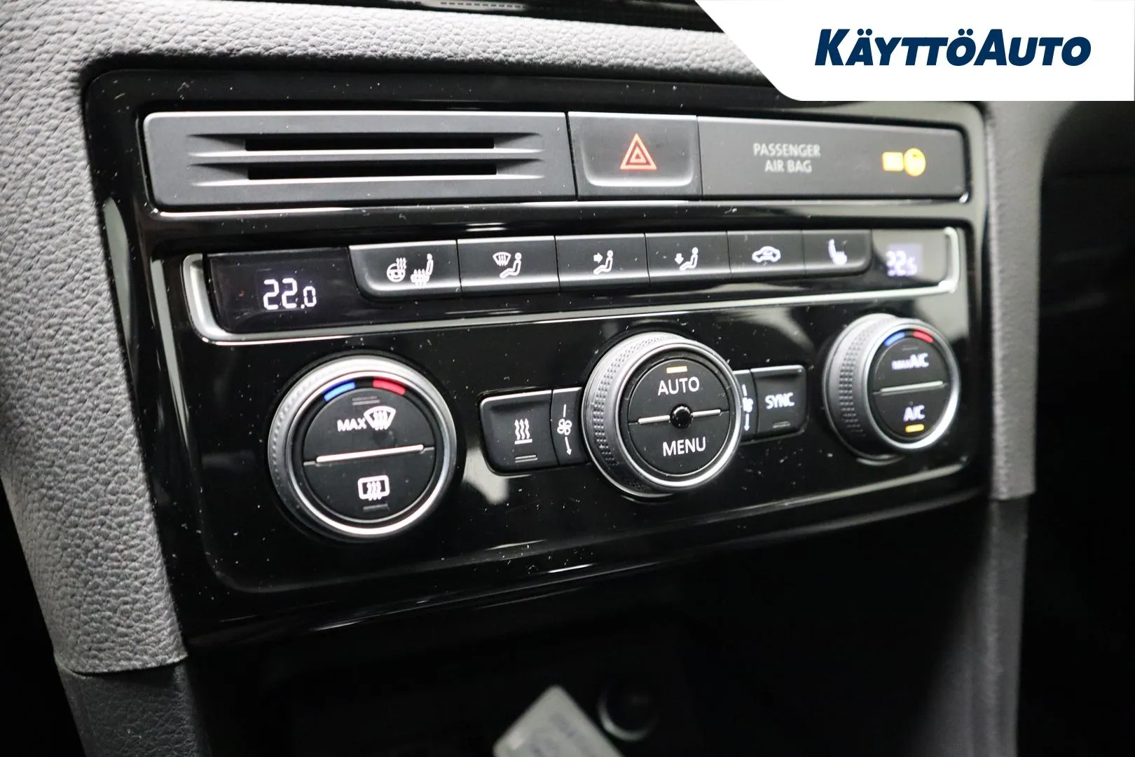 VOLKSWAGEN Golf Sportsvan NLT-506 carousel image