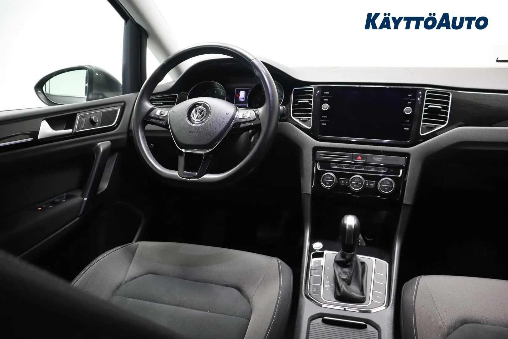 VOLKSWAGEN Golf Sportsvan NLT-506 carousel image
