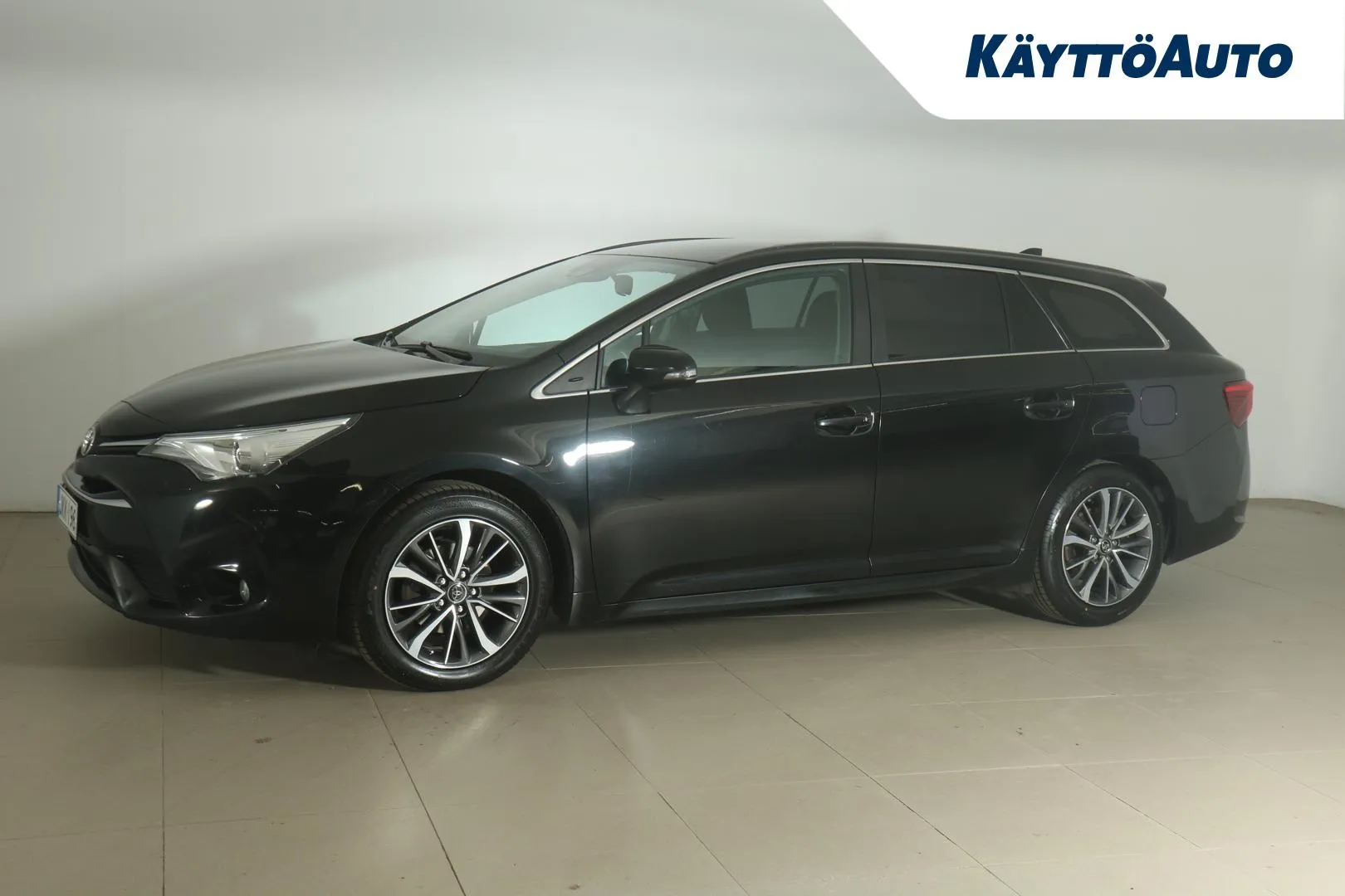 TOYOTA Avensis JKK-196 carousel image
