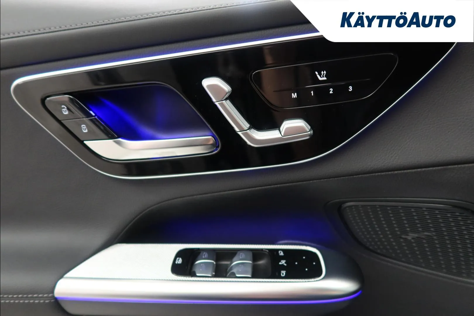 Mercedes-Benz GLC RXM-227 carousel image