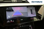 AUDI e-tron YXN-595 carousel thumbs