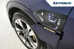 AUDI e-tron YXN-595 carousel thumbs