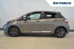 TOYOTA Yaris CPA-576 carousel thumbs