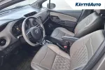 TOYOTA Yaris CPA-576 carousel thumbs
