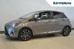 TOYOTA Yaris CPA-576 carousel thumbs