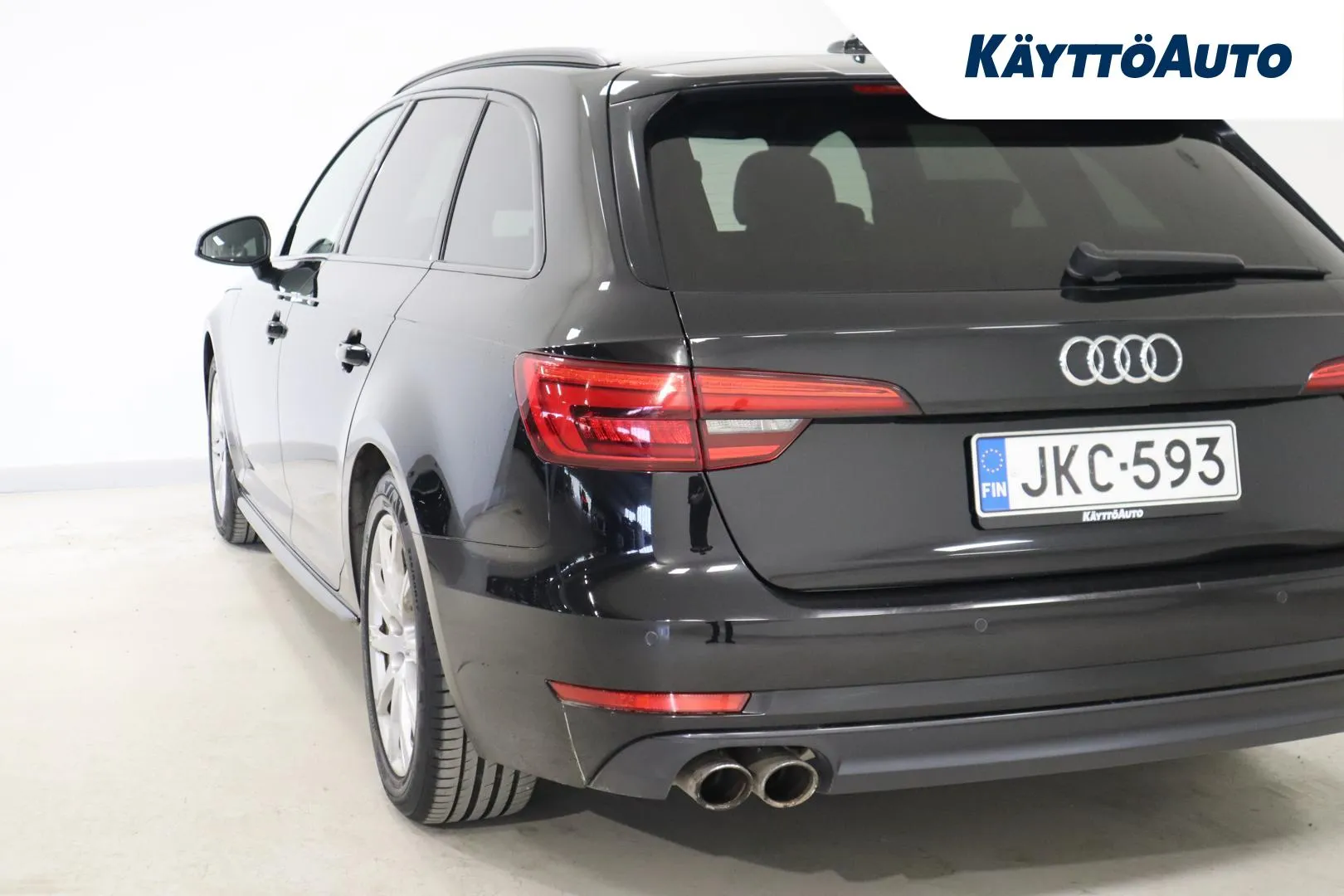 AUDI A4 JKC-593 carousel image
