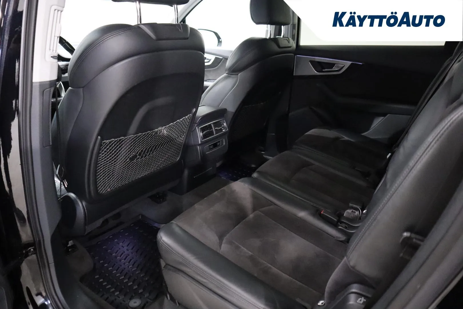 AUDI Q7 RSP-950 carousel image