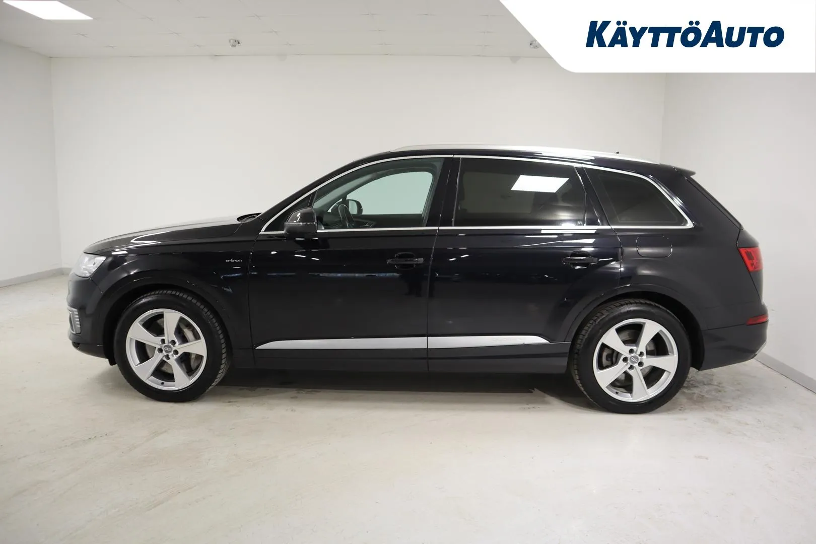 AUDI Q7 RSP-950 carousel image