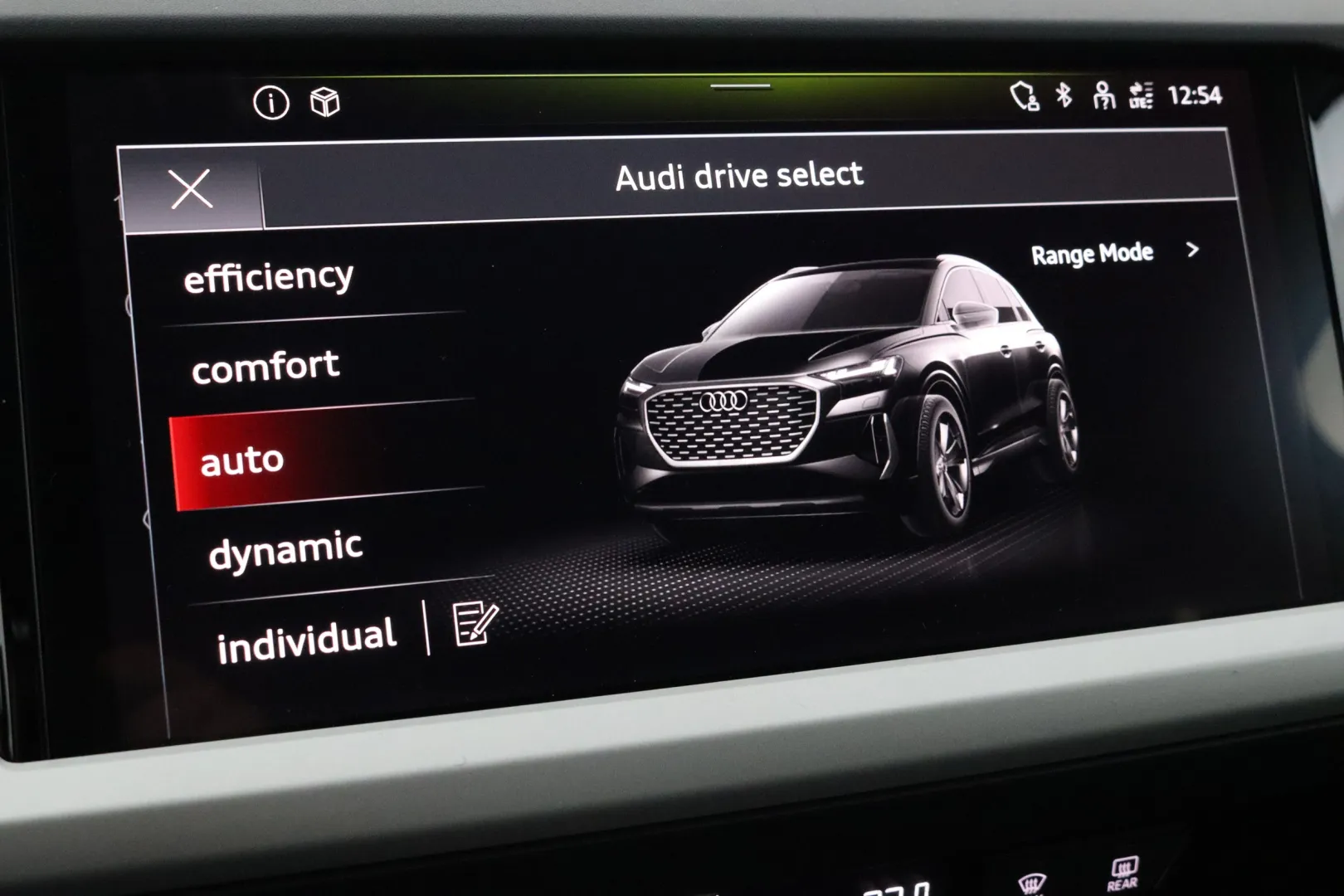 Audi Q4 e-tron RXN-483 carousel image