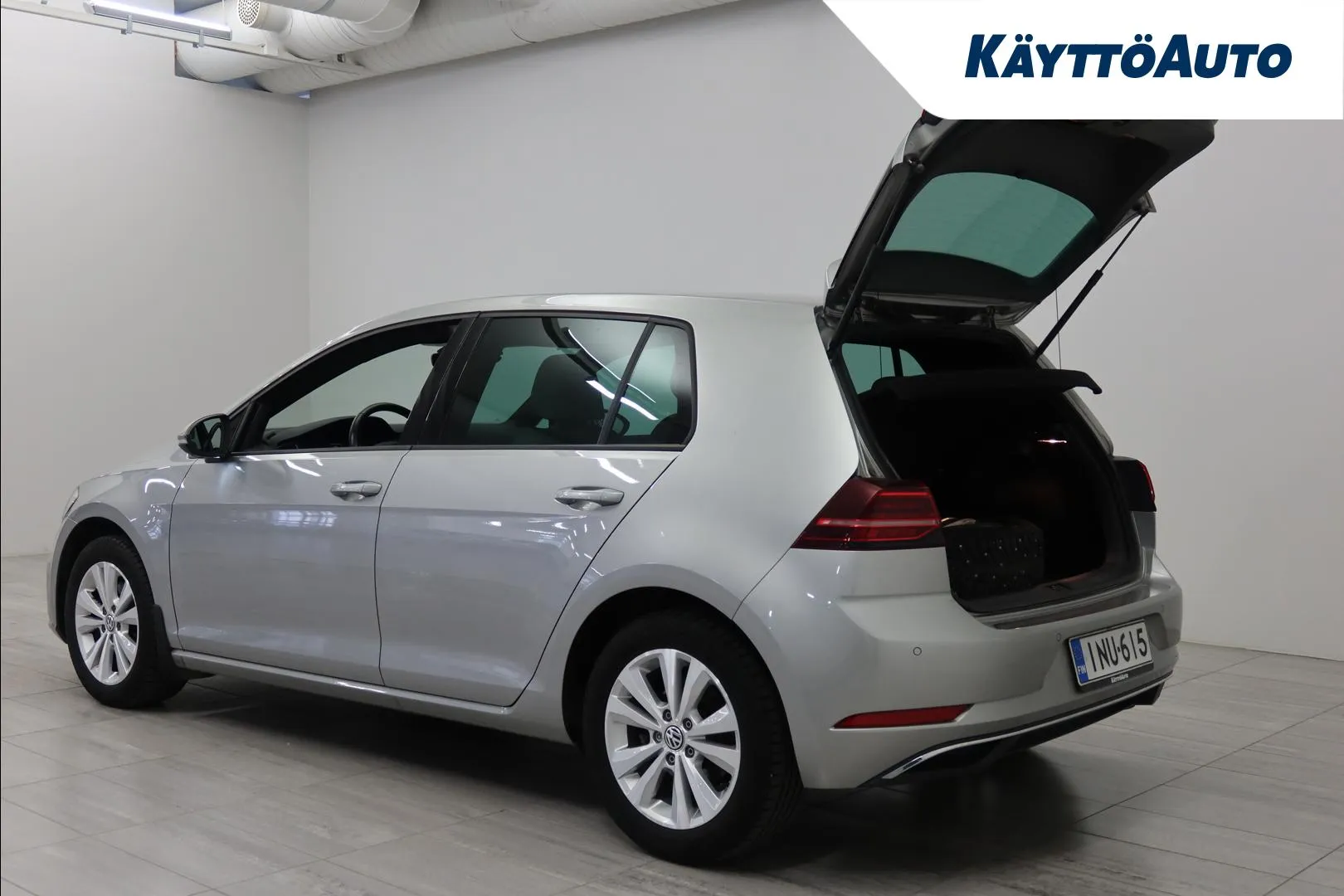 VOLKSWAGEN Golf INU-615 carousel image