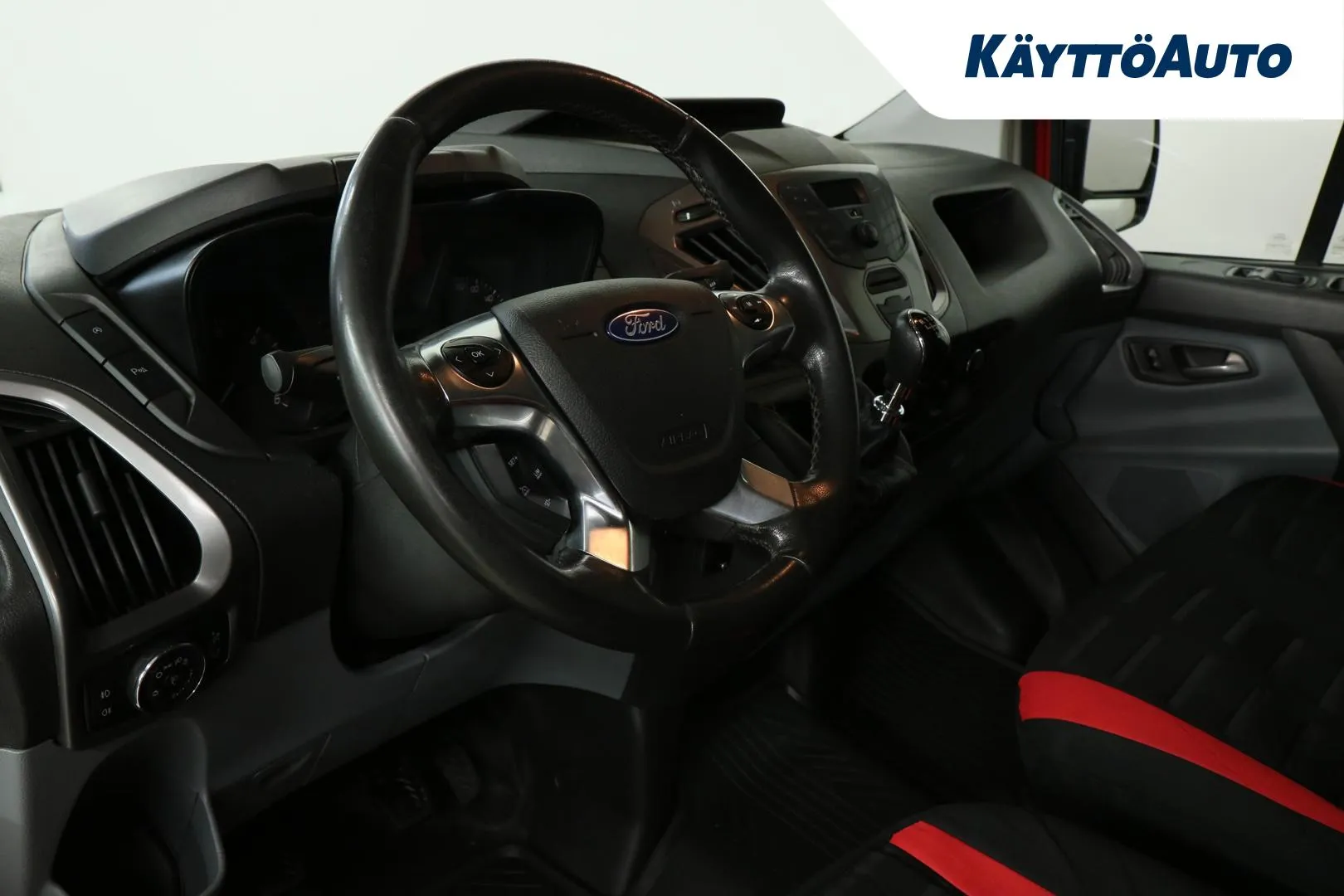 FORD Transit Custom LNV-612 carousel image