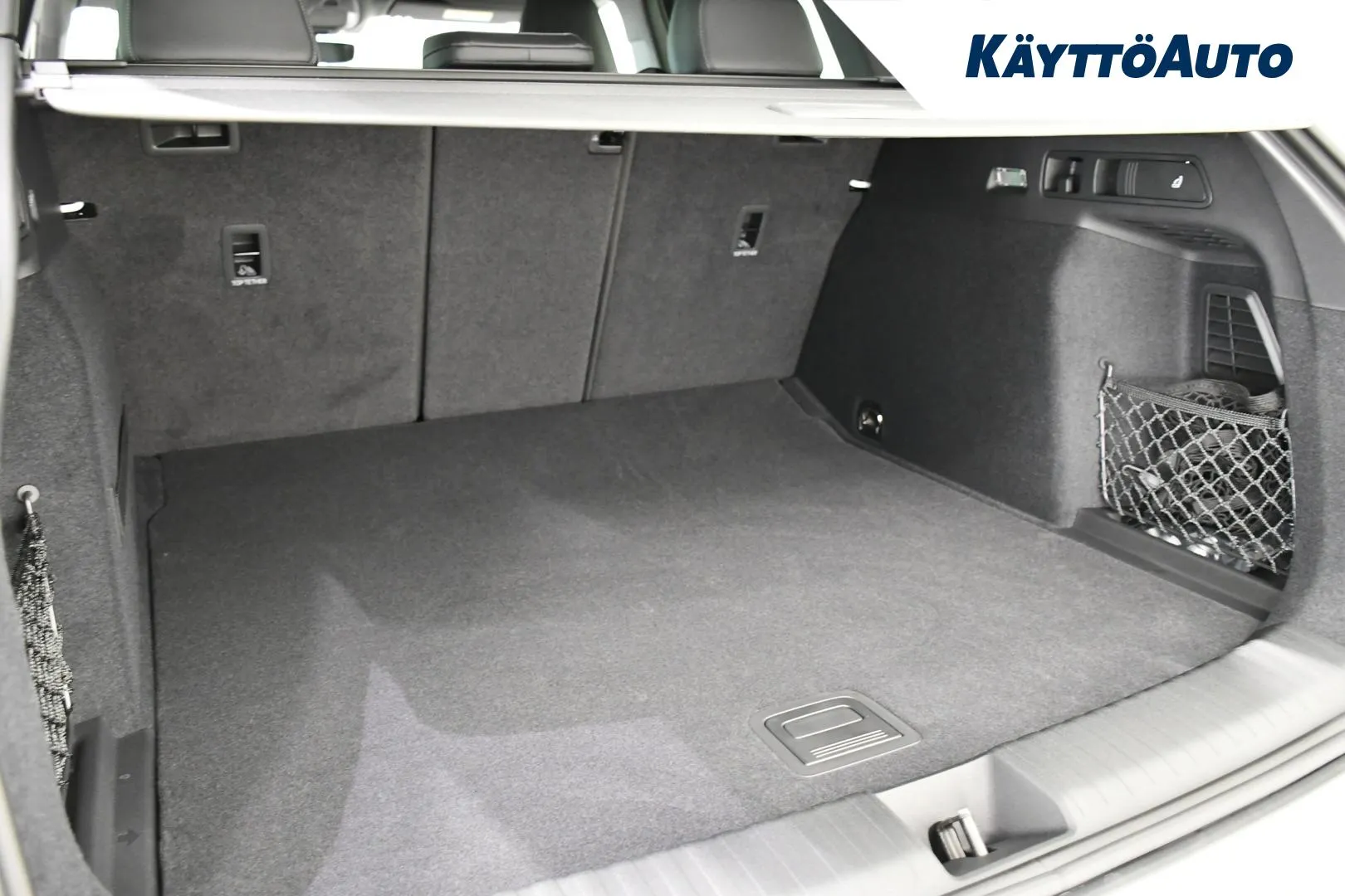 Audi Q6 e-tron XTK-605 carousel image
