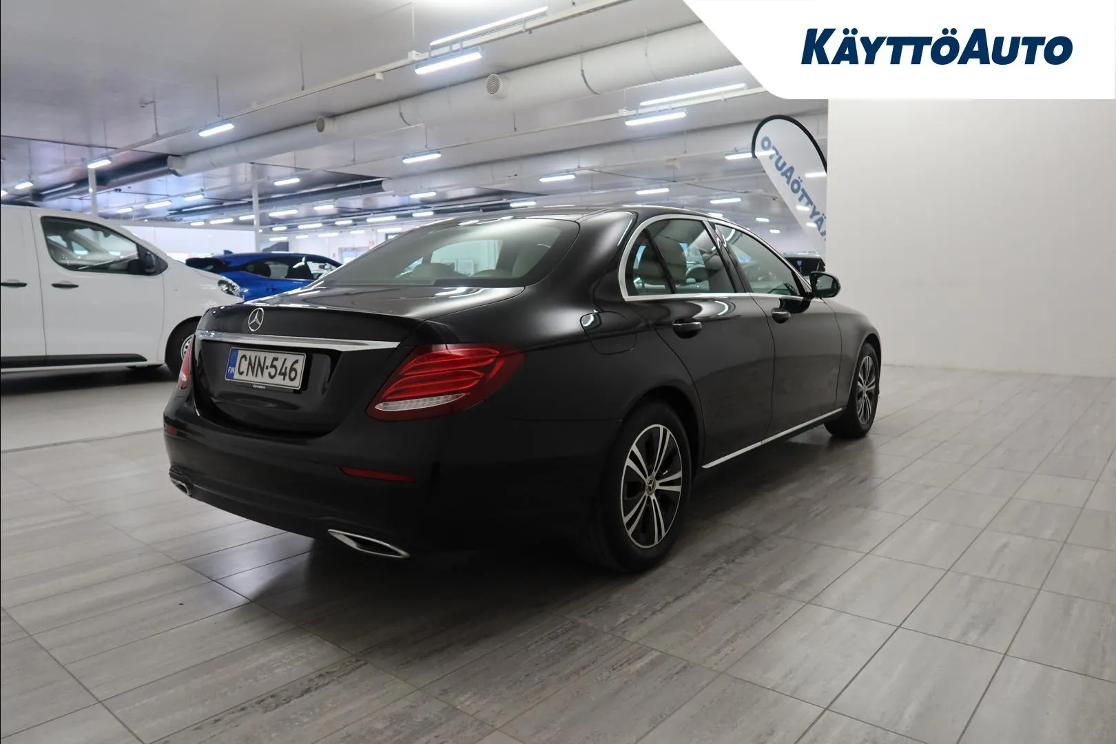 MERCEDES-BENZ E CNN-546 carousel image