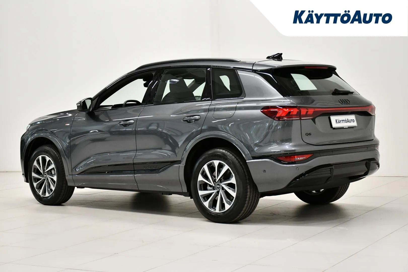 Audi Q6 e-tron RXM-499 carousel image