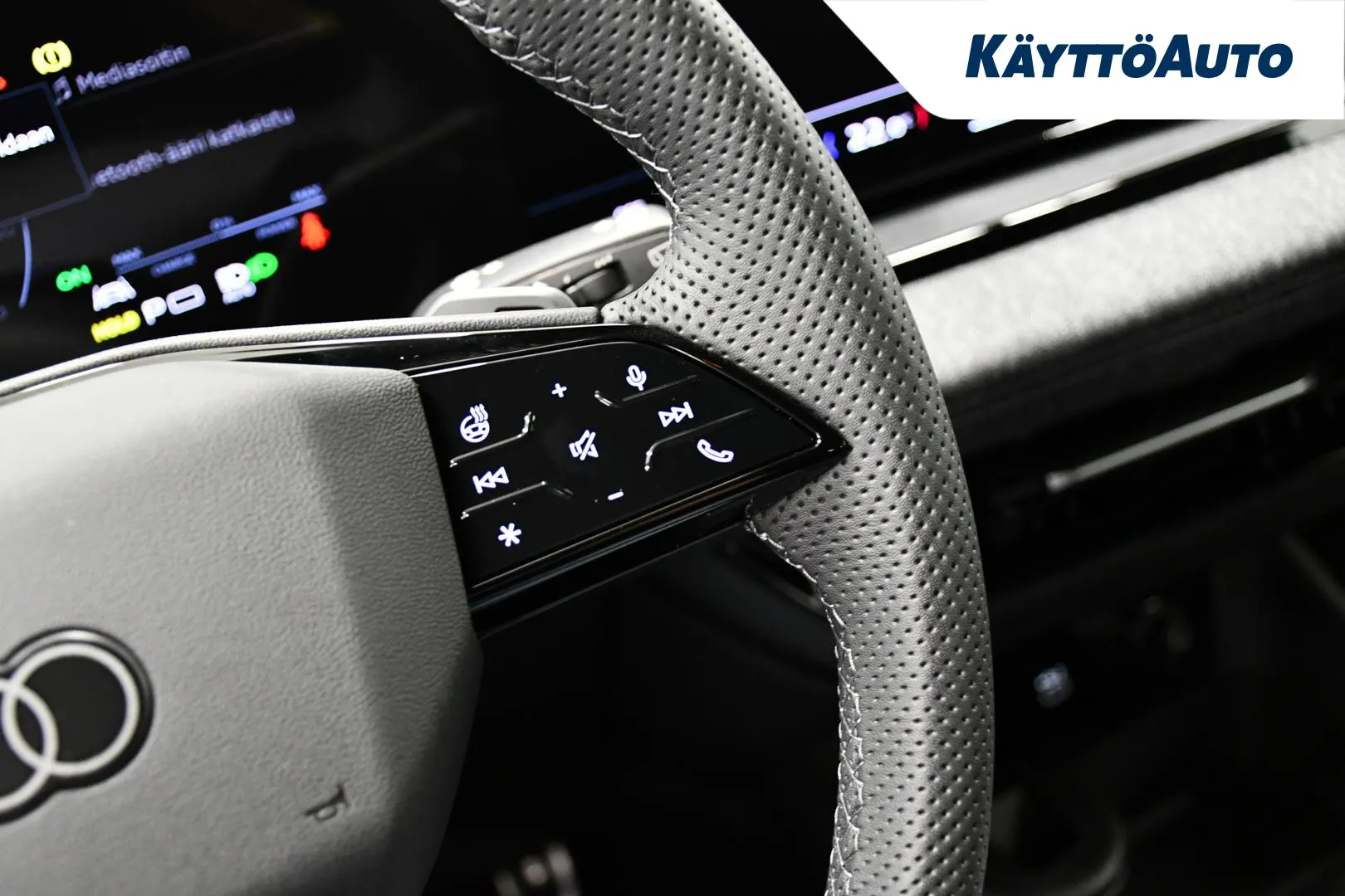 Audi Q6 e-tron RXN-466 carousel image