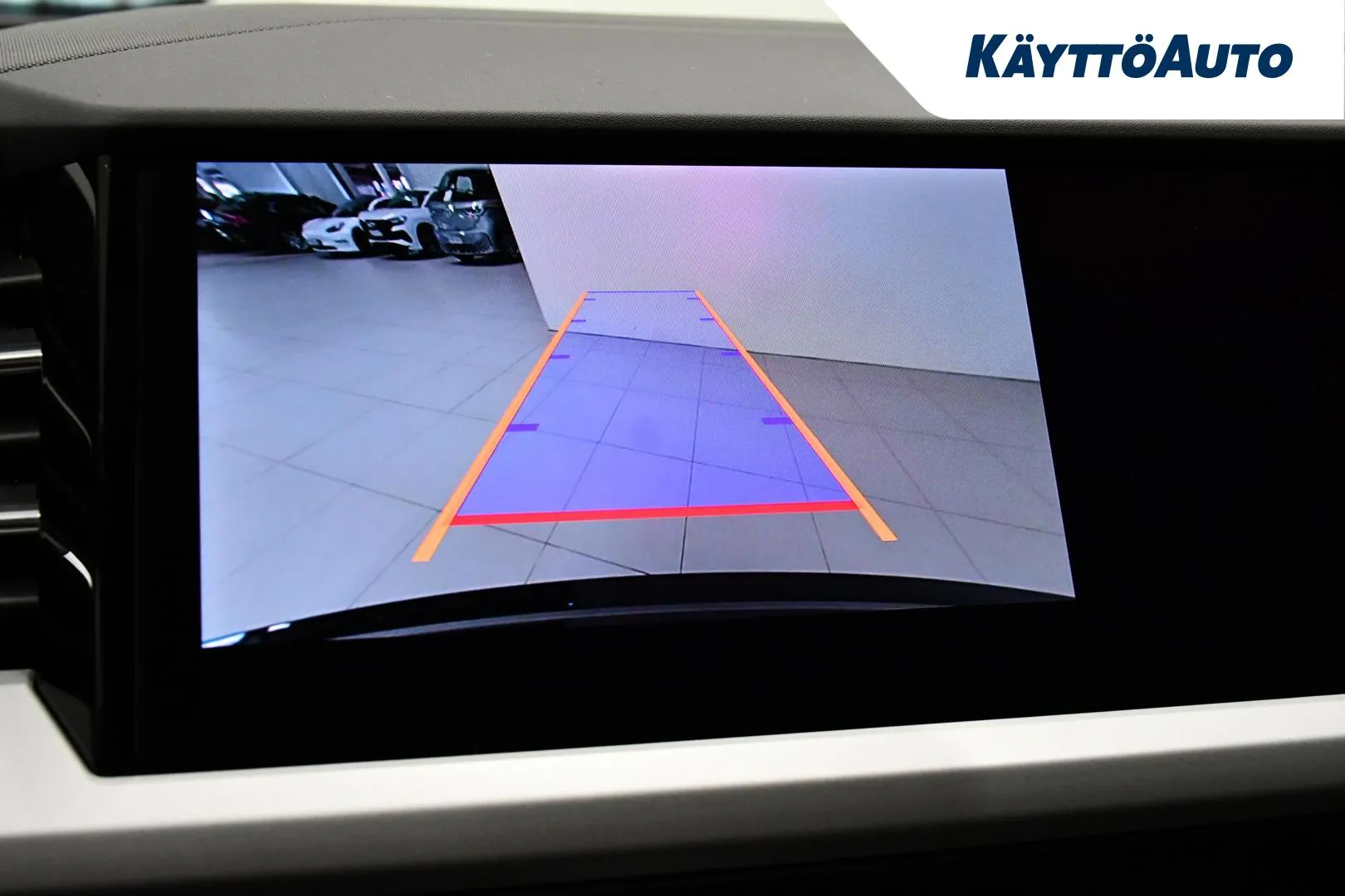 Audi Q4 e-tron XTH-790 carousel image