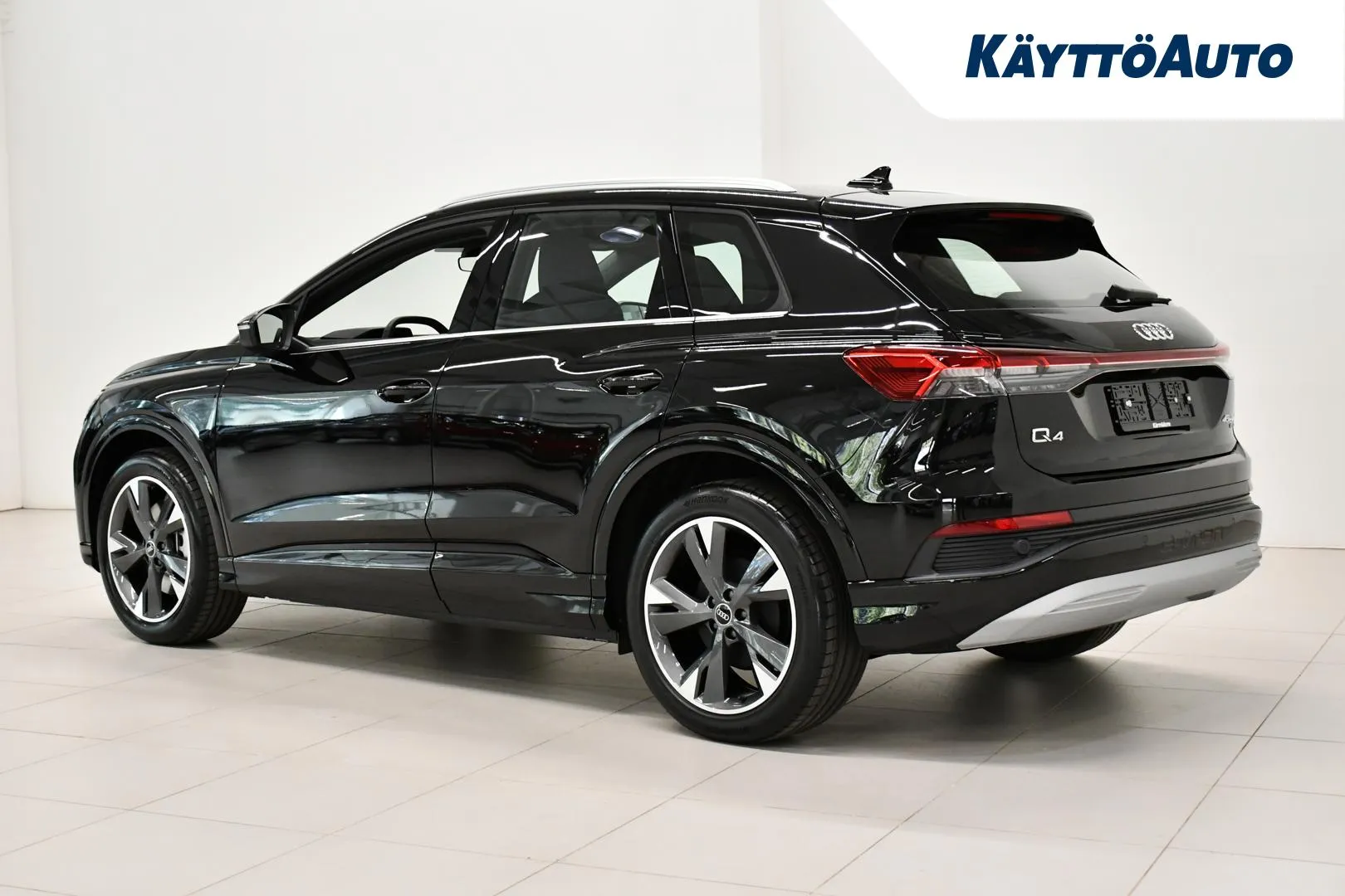Audi Q4 e-tron XTH-790 carousel image