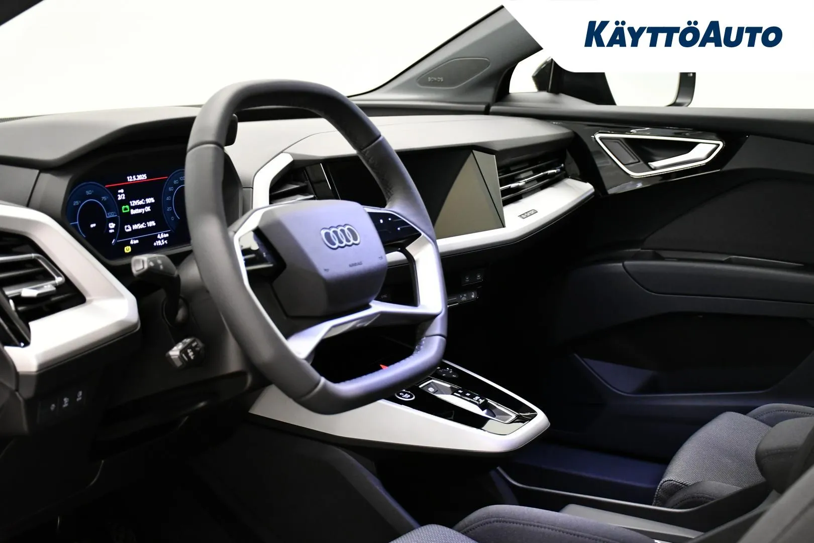 Audi Q4 e-tron XTH-790 carousel image