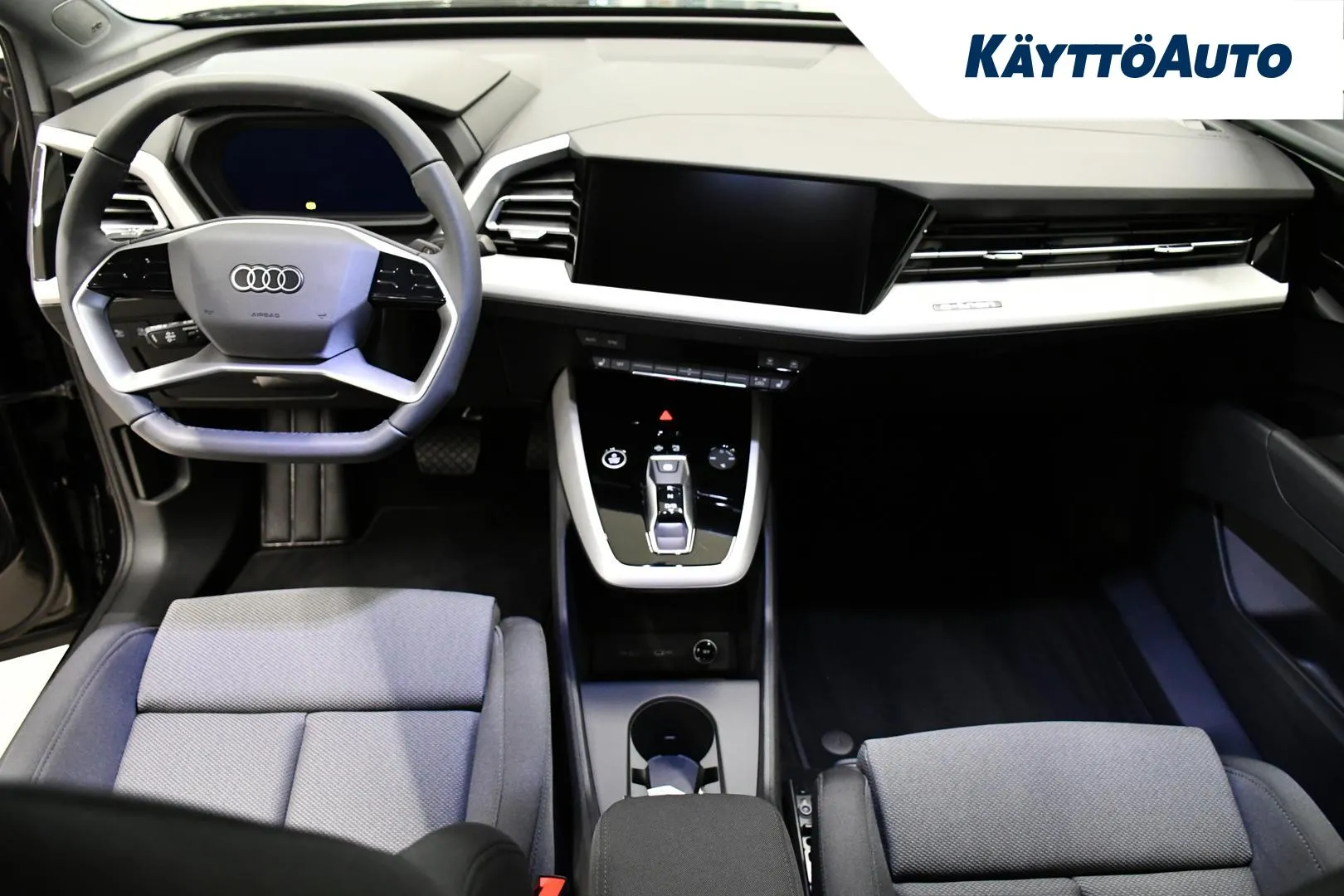 Audi Q4 e-tron XTH-790 carousel image